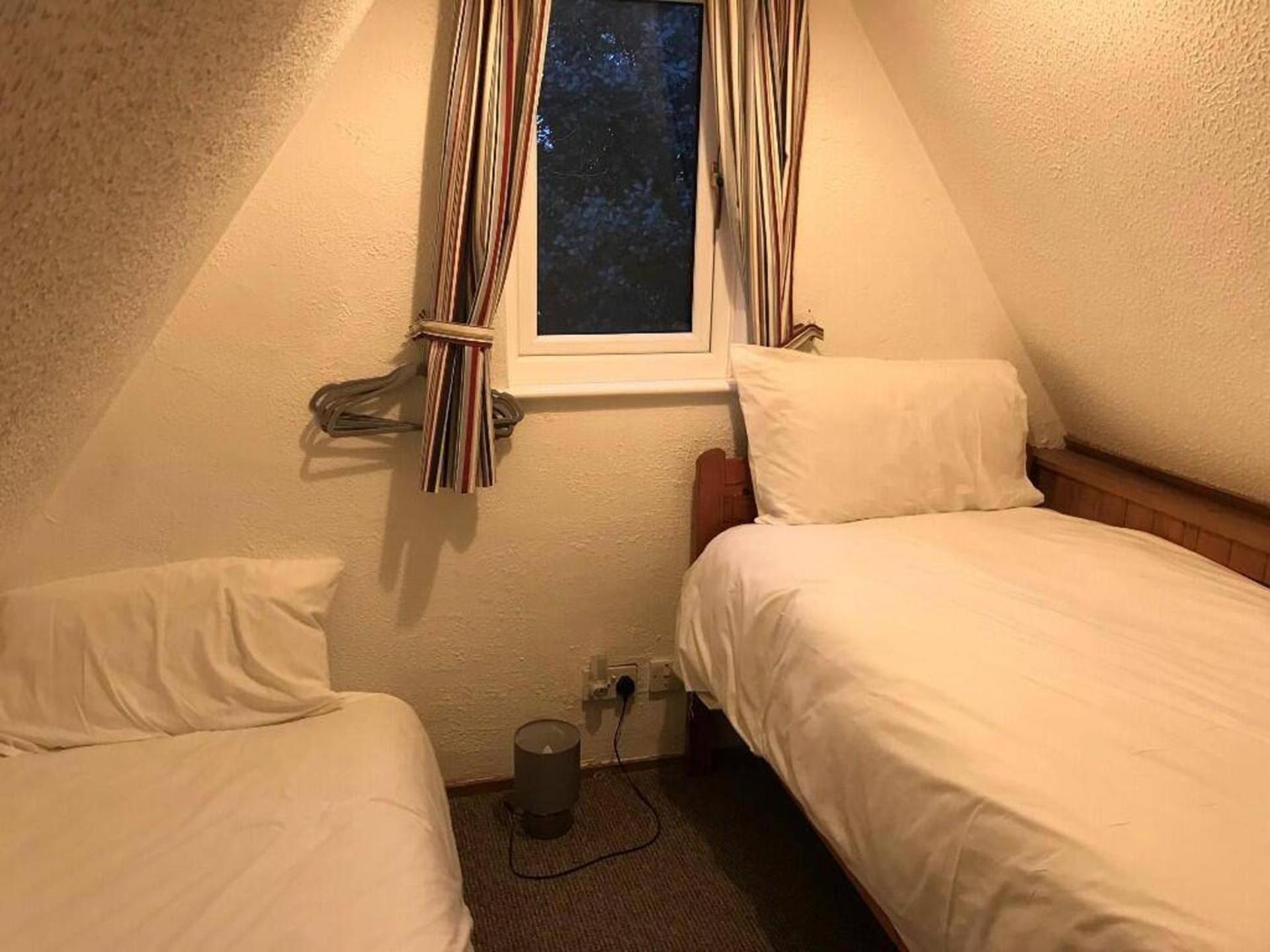 Seaside Chalet - Sleeps 6 Kingsdown  Экстерьер фото